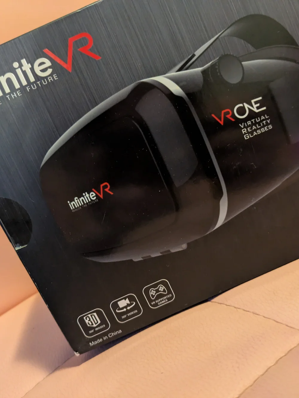 VR One Black Virtual Reality Glasses